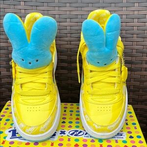 Heelys Exclusive Peeps Yellow Sneakers with Blue Plush Bunny Tongue